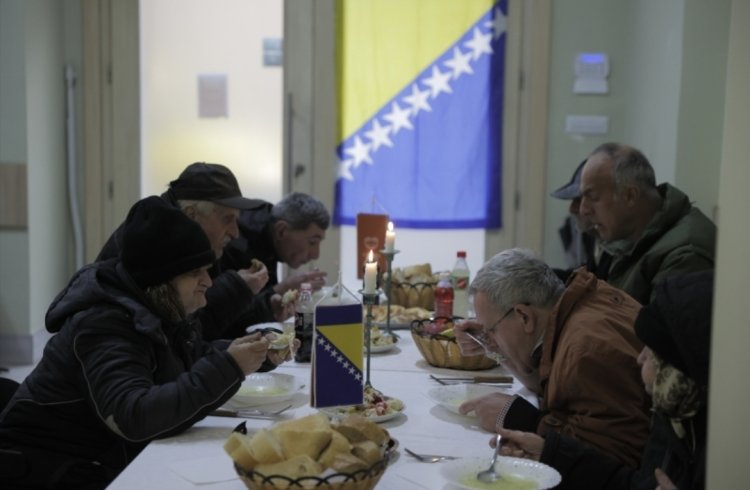 U Sarajevu povodom Dana državnosti održan svečani ručak za socijalno ugrožene građane